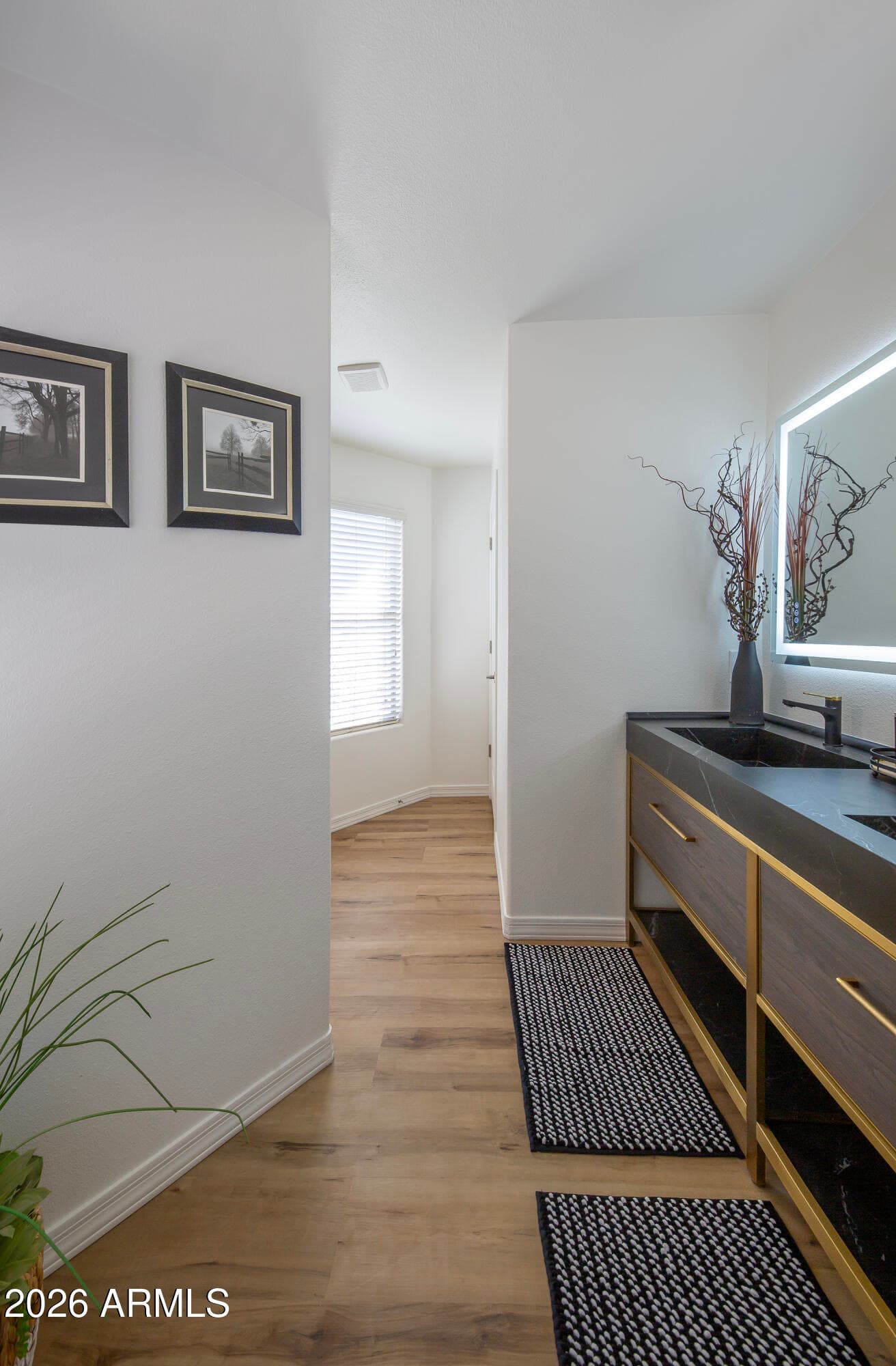 4041 E TETHER Trail, Phoenix, AZ 85050 — photo 14 of 27