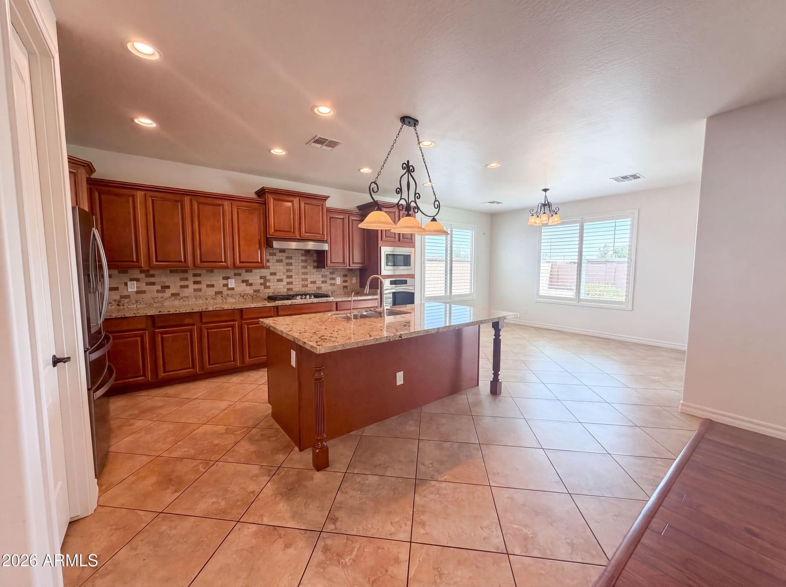 11 W CANYON Way, Chandler, AZ 85248 — photo 10 of 26
