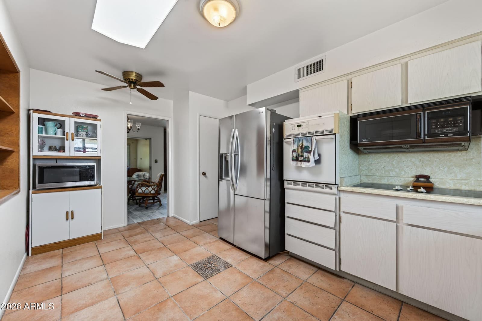 14434 N MCPHEE Drive, Sun City, AZ 85351 — photo 6 of 27