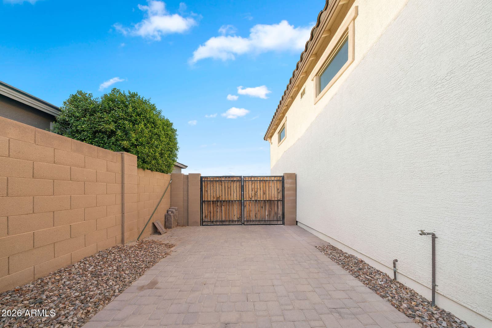 12539 W TUCKEY Lane, Glendale, AZ 85307 — photo 47 of 61