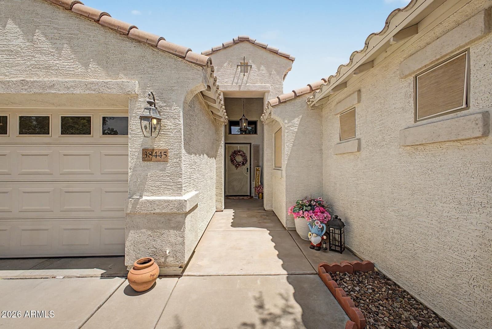 38445 N JANET Lane, San Tan Valley, AZ 85140 — photo 3 of 41