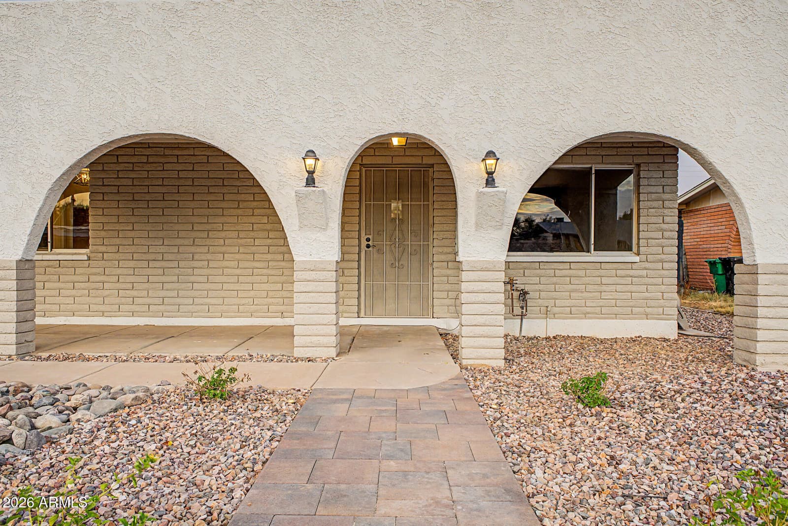 511 S BARKLEY, Mesa, AZ 85204 — photo 9 of 60