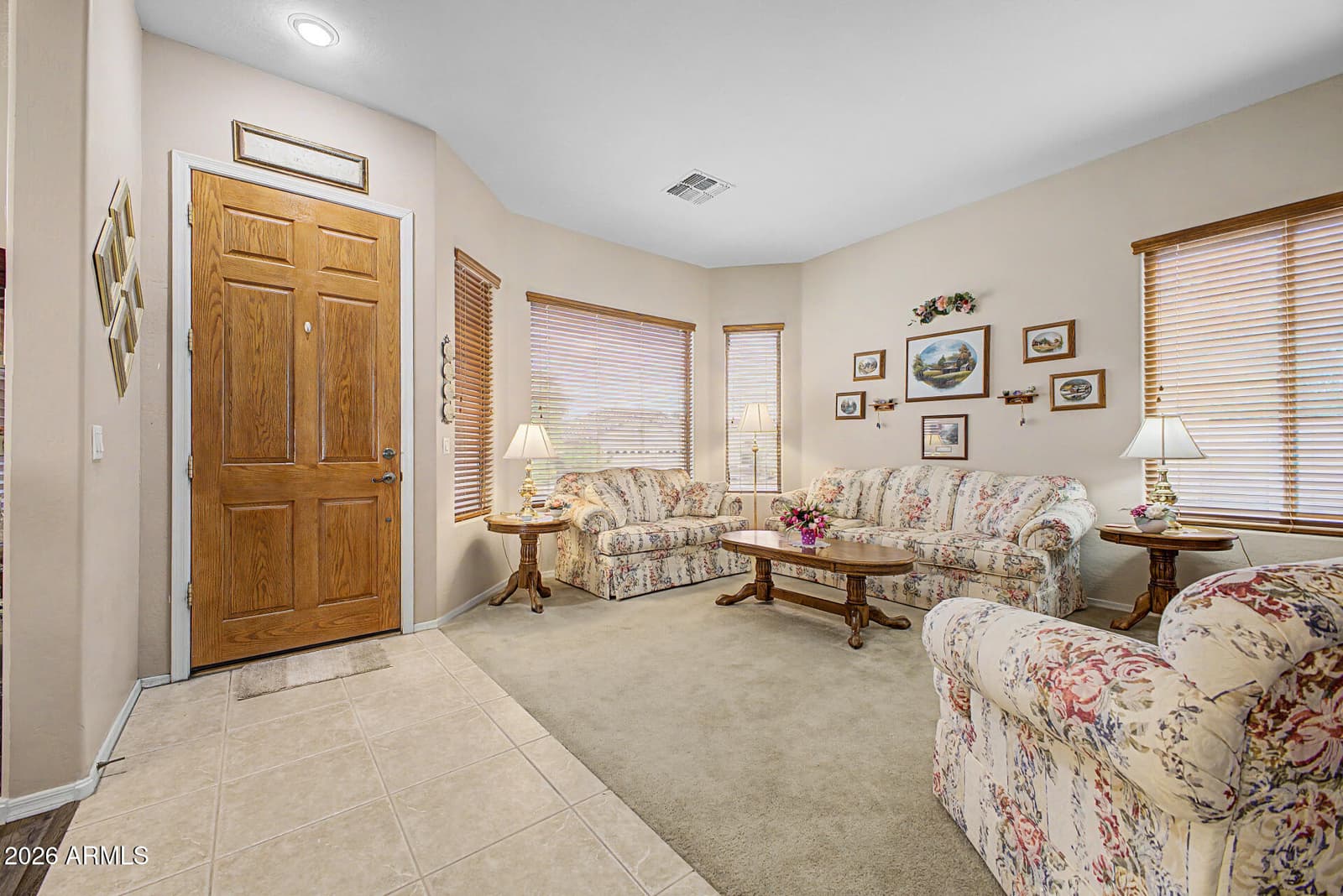 9728 E GOLDEN Street, Mesa, AZ 85207 — photo 5 of 42