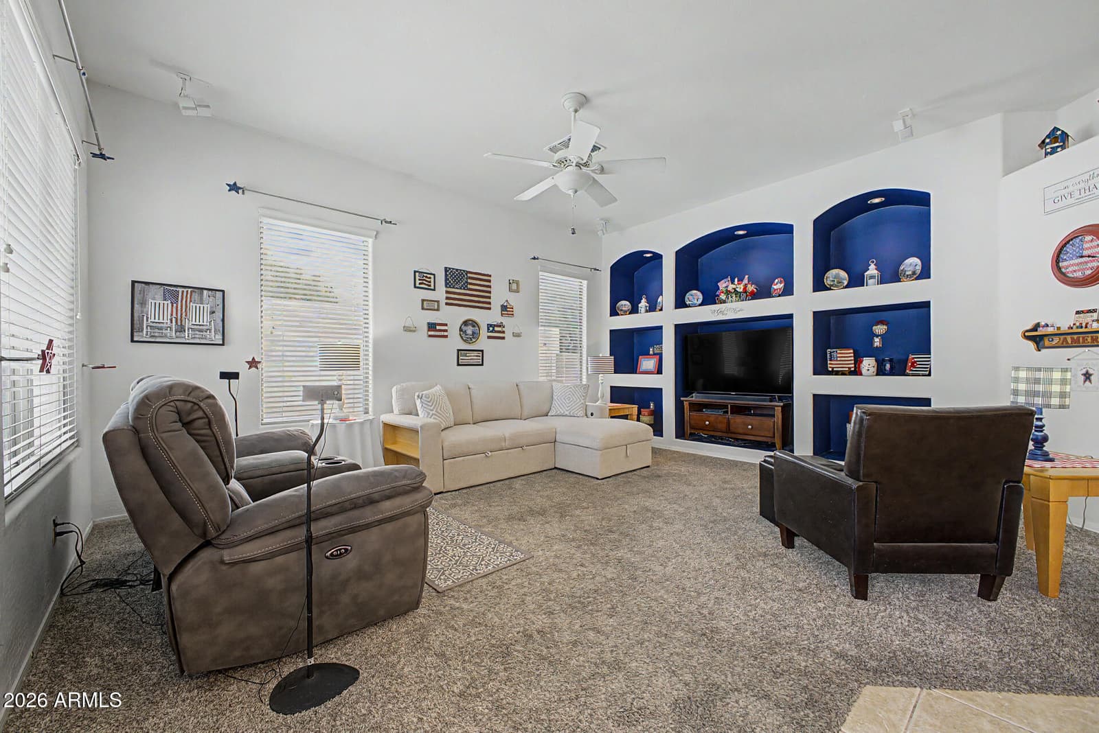 9728 E GOLDEN Street, Mesa, AZ 85207 — photo 9 of 42