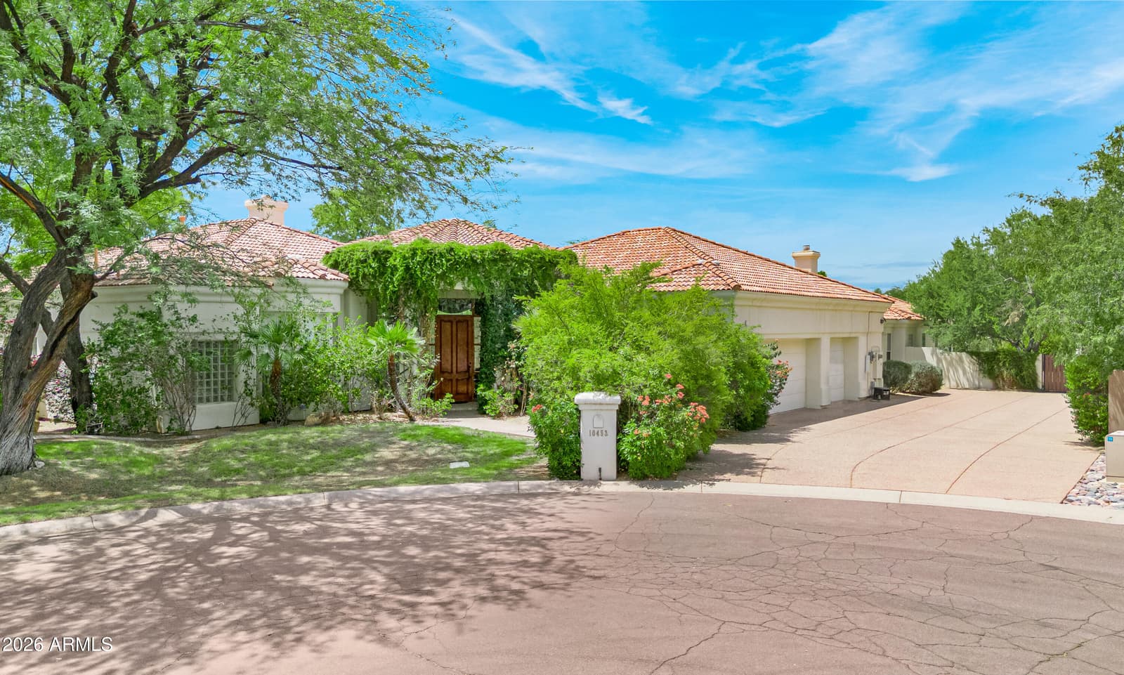 10453 E LAUREL Lane, Scottsdale, AZ 85259 — photo 2 of 31