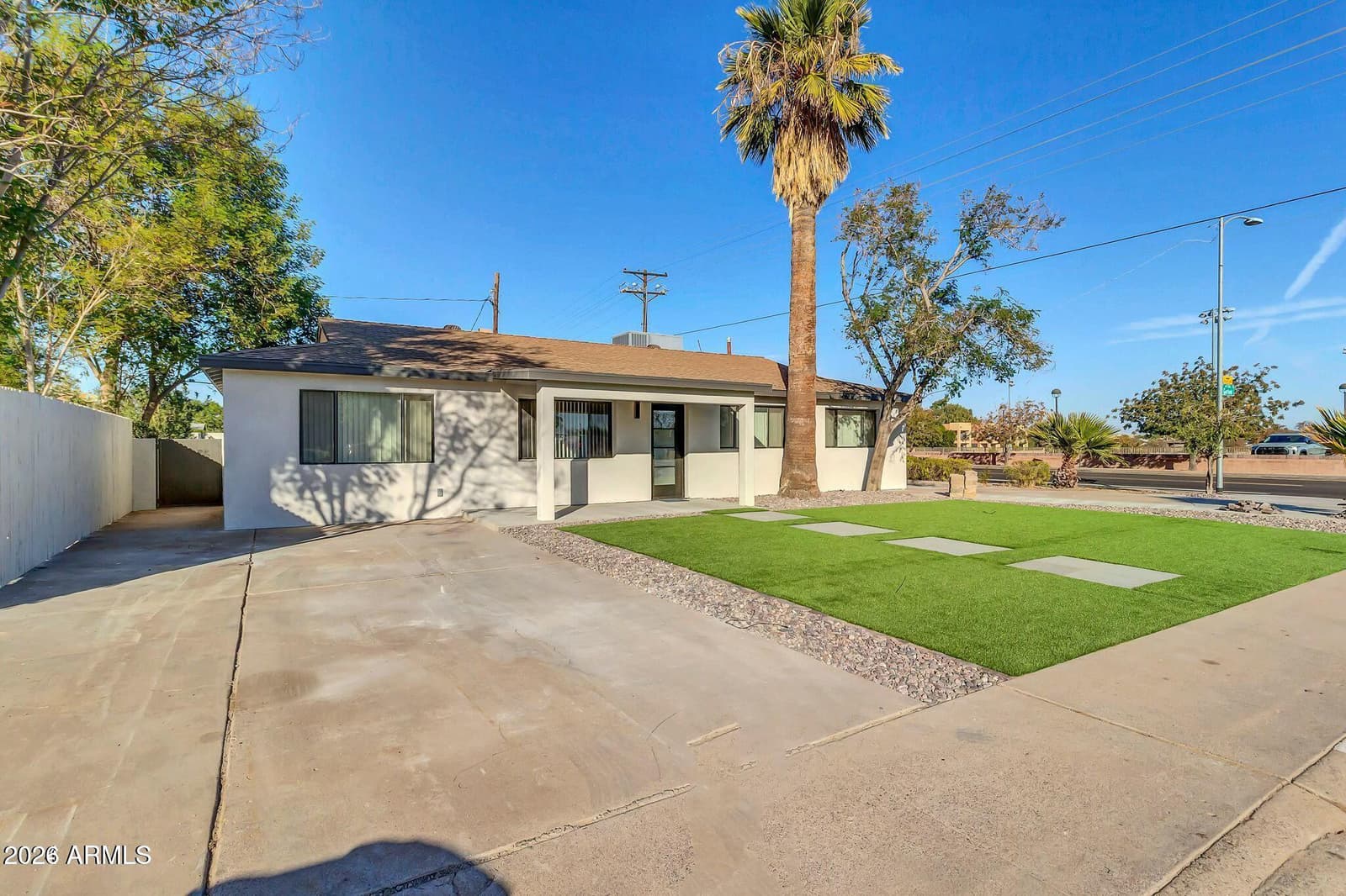 7538 E GARFIELD Street, Scottsdale, AZ 85257 — photo 2 of 30