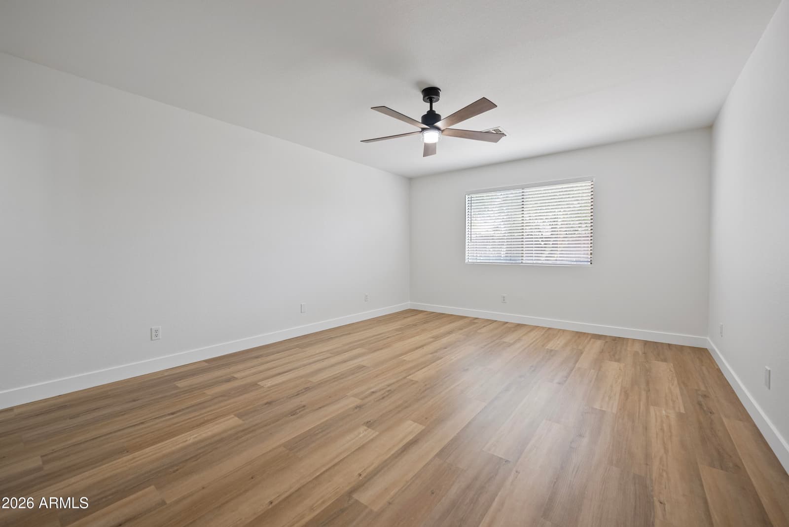 1055 E DESERT MOON Trail, Queen Creek, AZ 85143 — photo 13 of 36