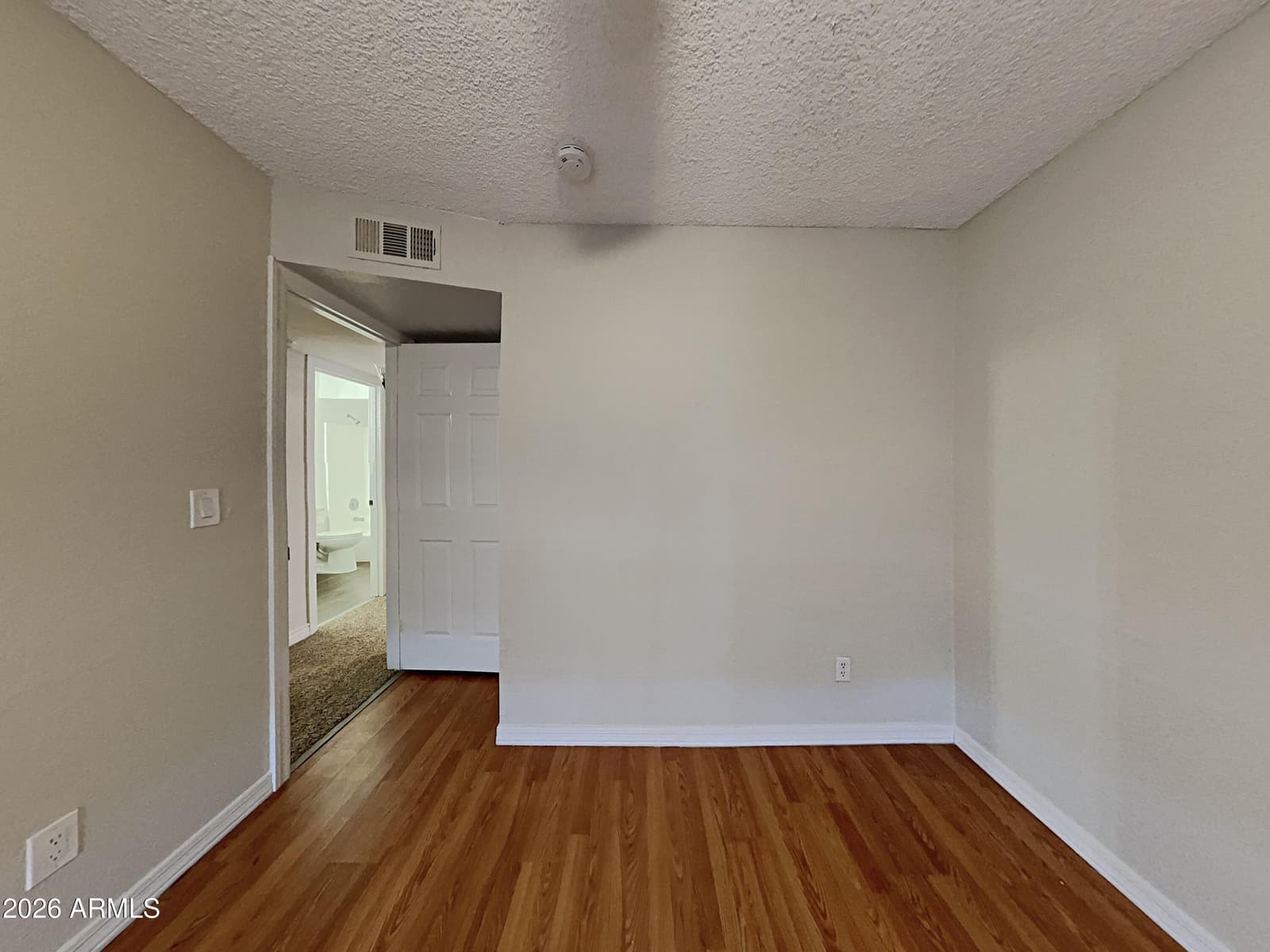 10248 W MEDLOCK Drive, Glendale, AZ 85307 — photo 4 of 14