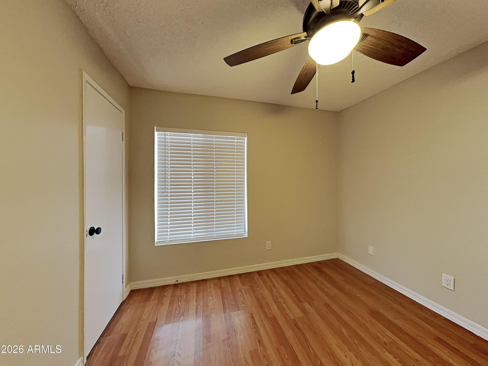 10248 W MEDLOCK Drive, Glendale, AZ 85307 — photo 6 of 14