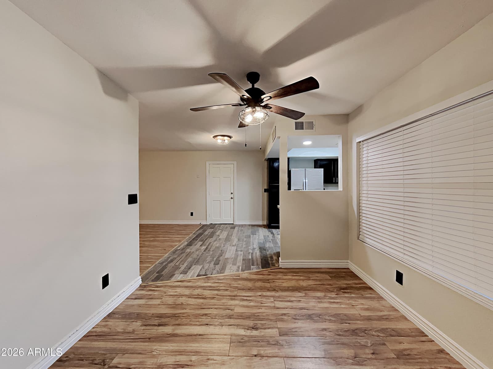 10248 W MEDLOCK Drive, Glendale, AZ 85307 — photo 10 of 14
