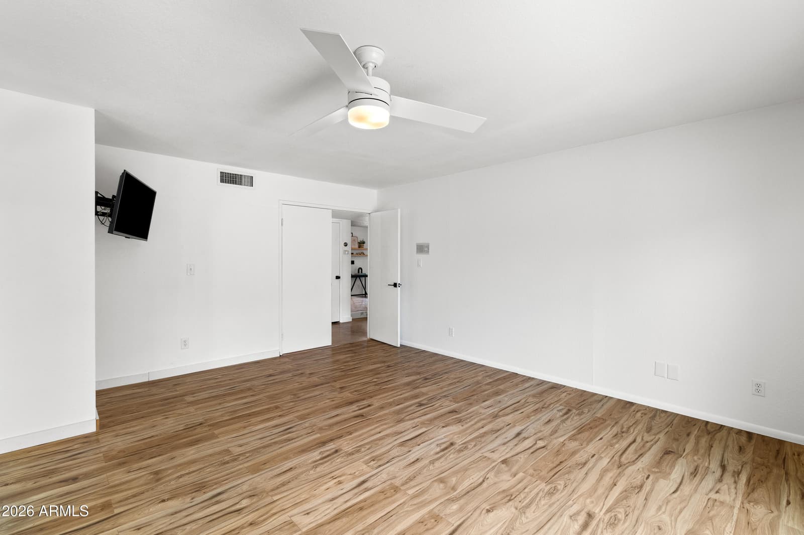 4317 E LUDLOW Drive, Phoenix, AZ 85032 — photo 13 of 25