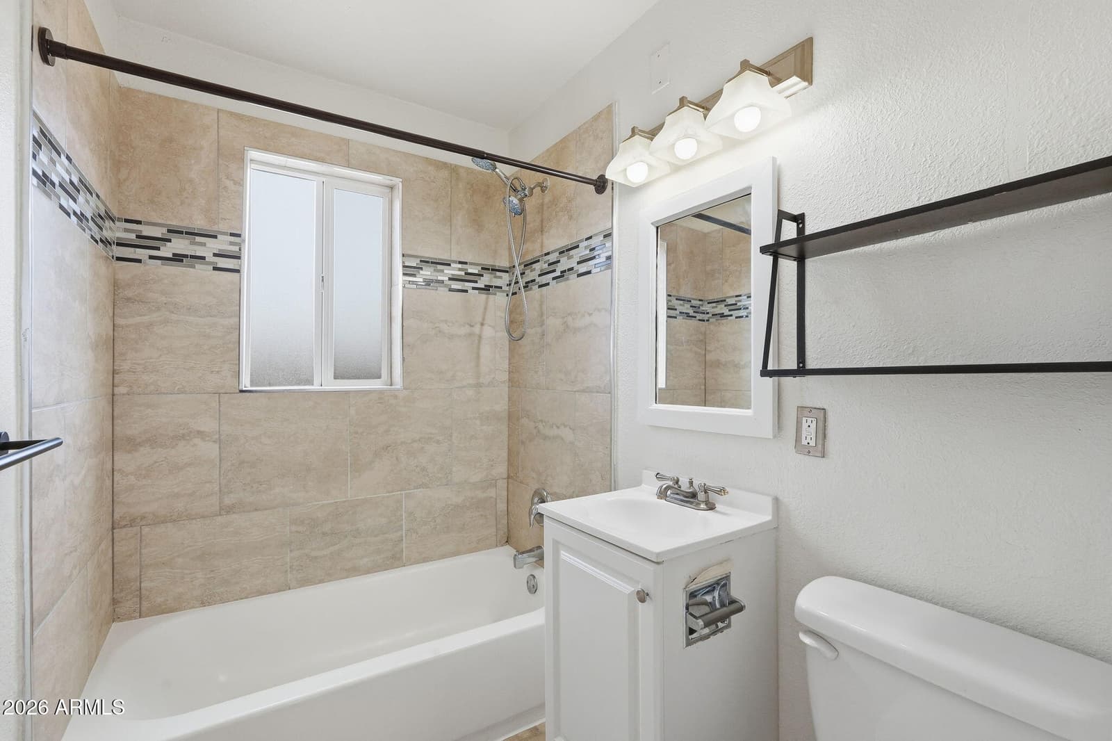 3337 W THOMAS Road, Phoenix, AZ 85017 — photo 10 of 18