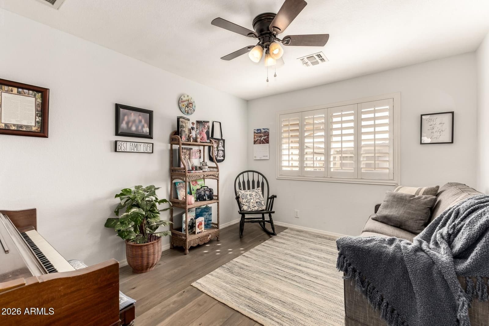 11516 E MADERO Avenue, Mesa, AZ 85209 — photo 14 of 40