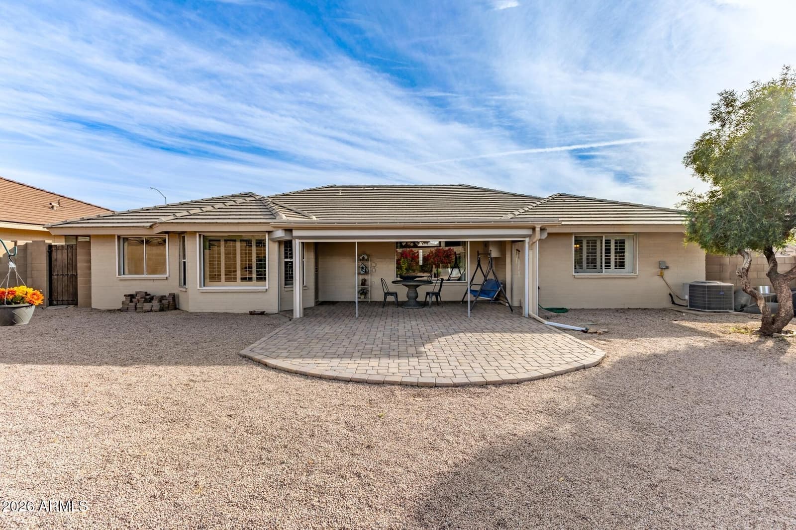 11516 E MADERO Avenue, Mesa, AZ 85209 — photo 5 of 40
