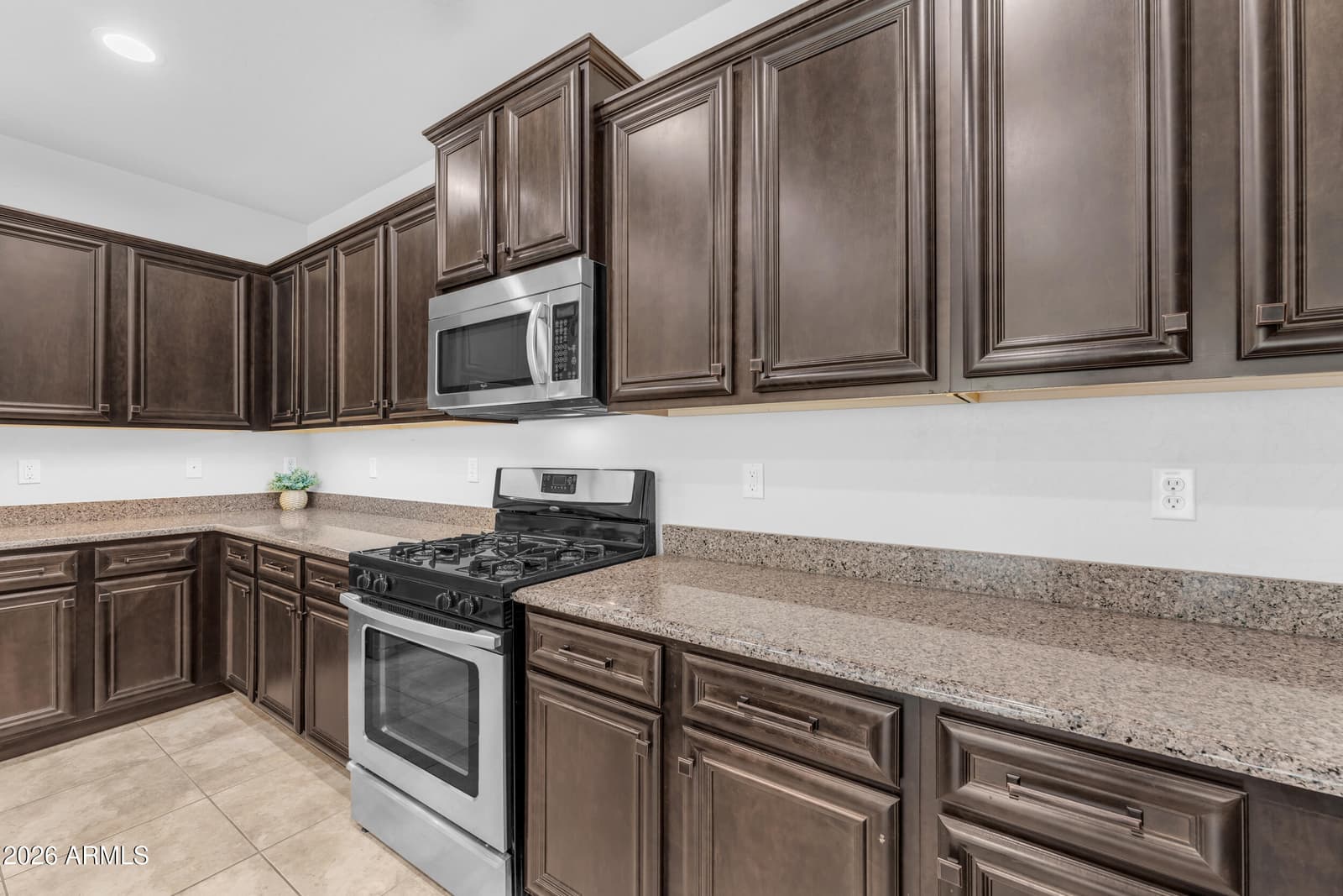 3548 S Wren Drive, Gilbert, AZ 85297 — photo 18 of 108