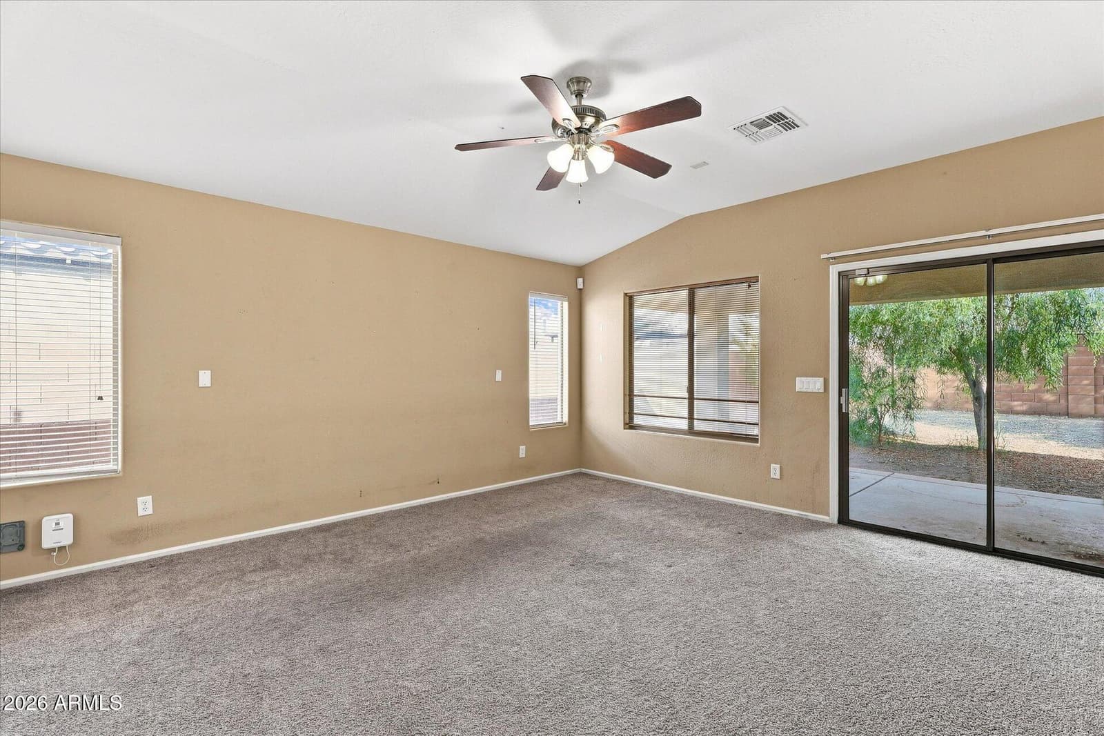 20 W COOPER CANYON Road, San Tan Valley, AZ 85143 — photo 11 of 39