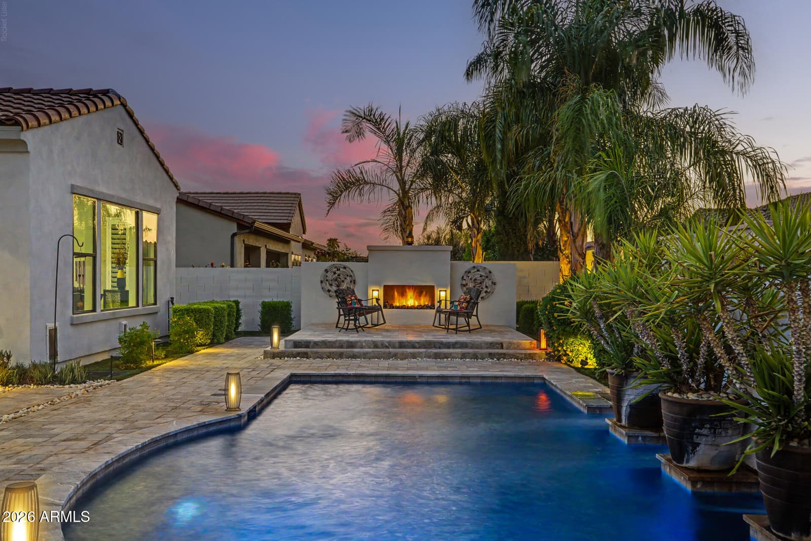 1682 E GILLCREST Road, Gilbert, AZ 85298