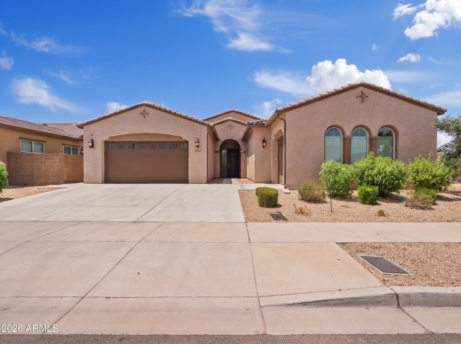 9412 S 41st Drive, Laveen, AZ 85339 — photo 1 of 47