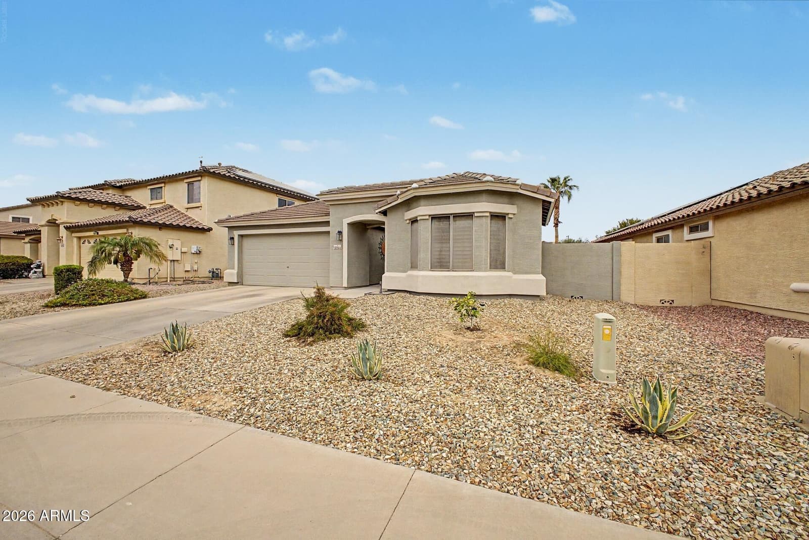 18164 W DESERT Lane, Surprise, AZ 85388 — photo 2 of 35