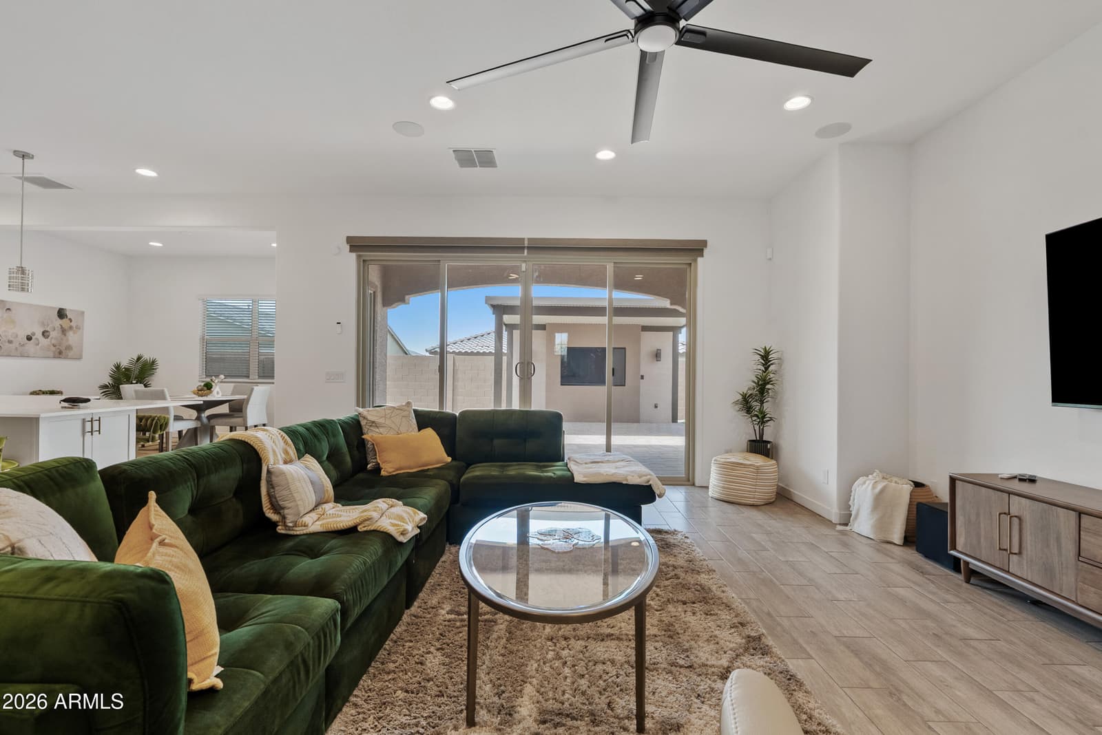9412 S 41st Drive, Laveen, AZ 85339 — photo 12 of 47
