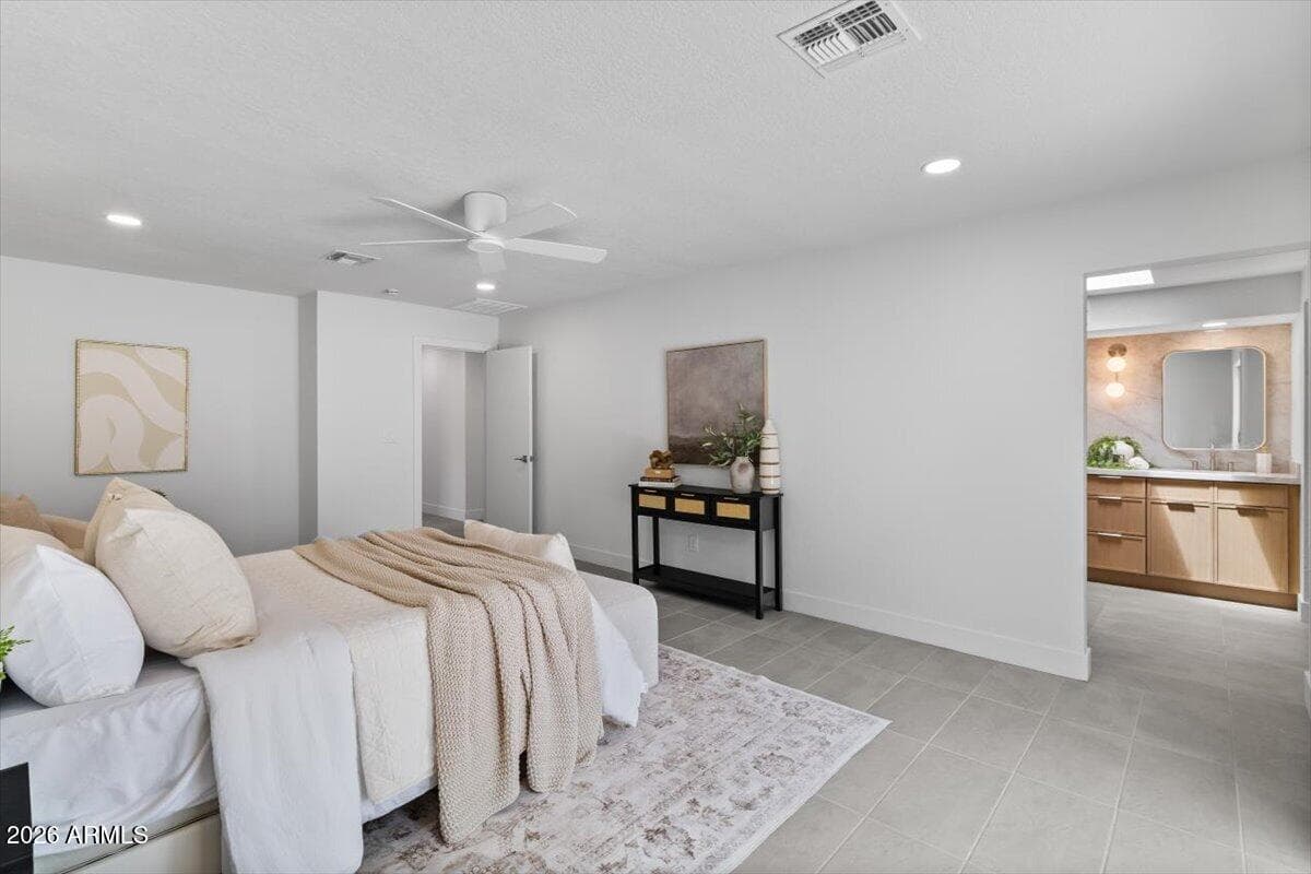 3926 E LAUREL Lane, Phoenix, AZ 85028 — photo 17 of 29