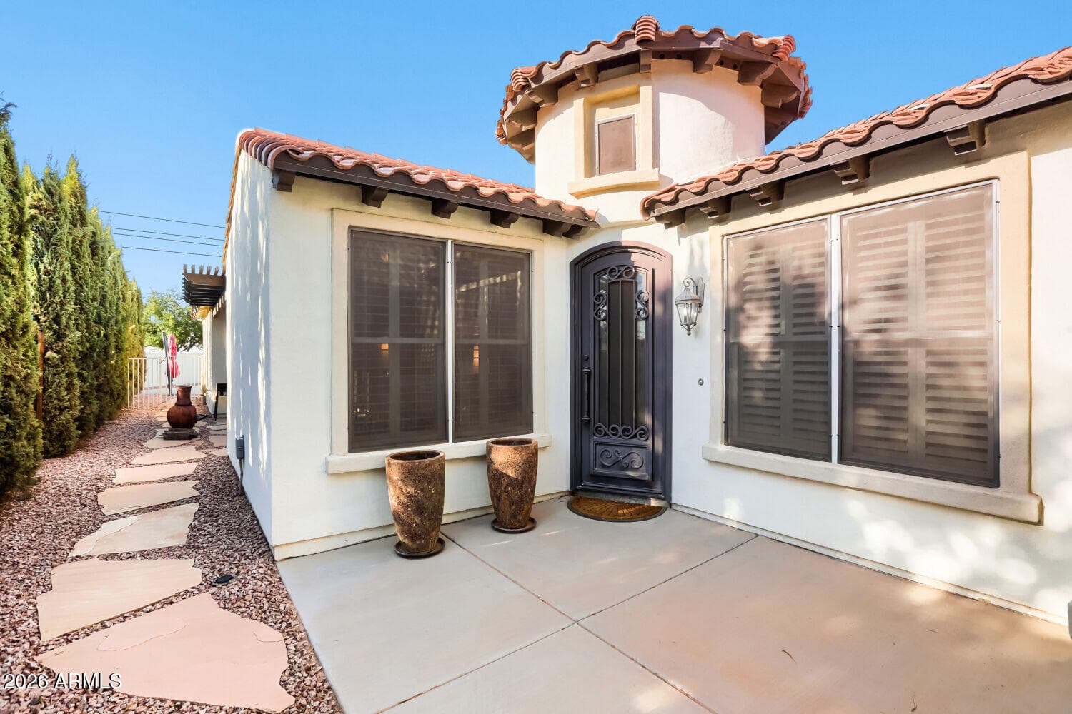 2178 E WISTERIA Drive, Chandler, AZ 85286 — photo 4 of 28