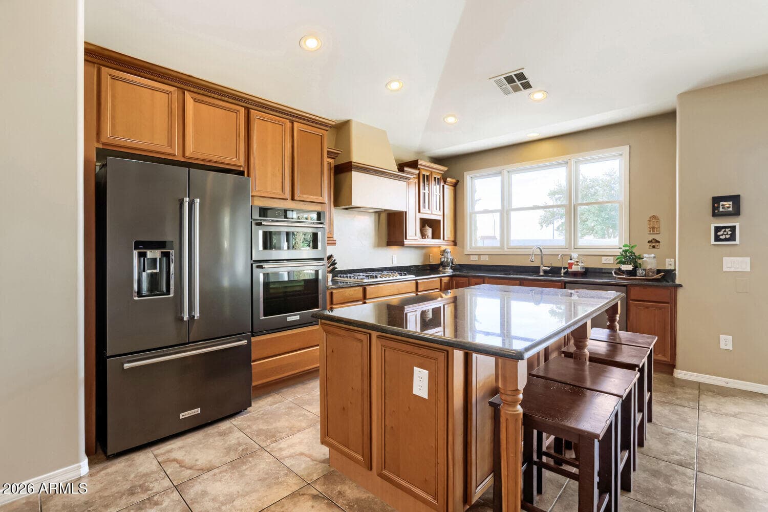 2178 E WISTERIA Drive, Chandler, AZ 85286 — photo 11 of 28