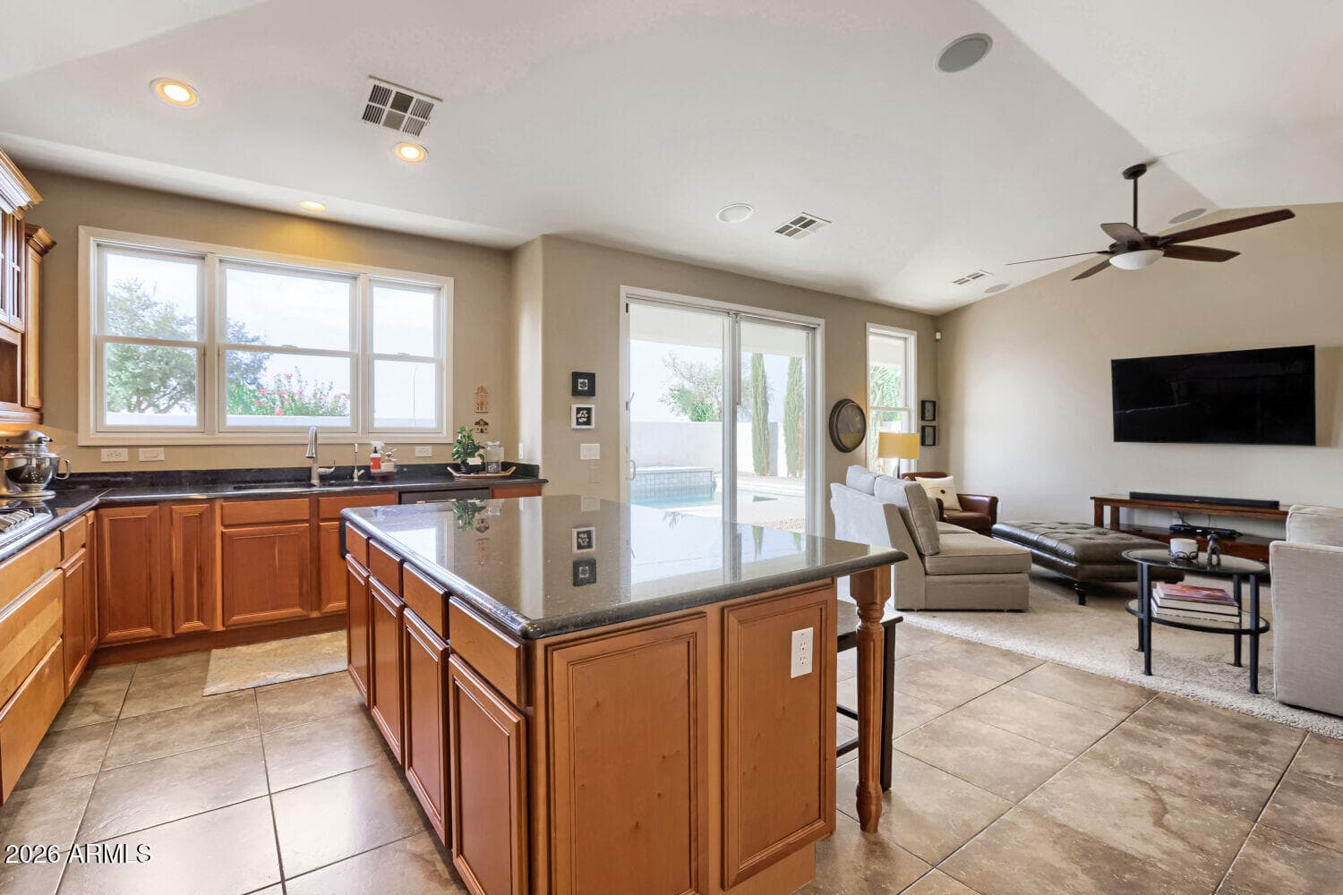 2178 E WISTERIA Drive, Chandler, AZ 85286 — photo 13 of 28