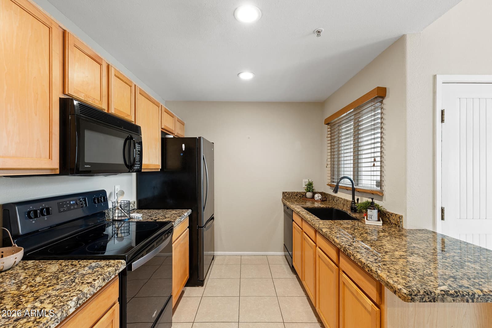 11333 N 92ND Street 2065, Scottsdale, AZ 85260 — photo 4 of 40
