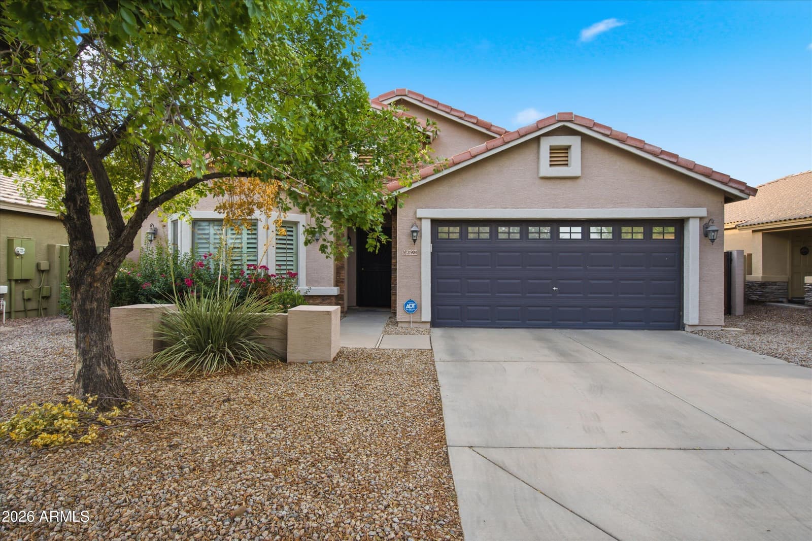 21904 E VIA DEL RANCHO Road, Queen Creek, AZ 85142 — photo 4 of 32
