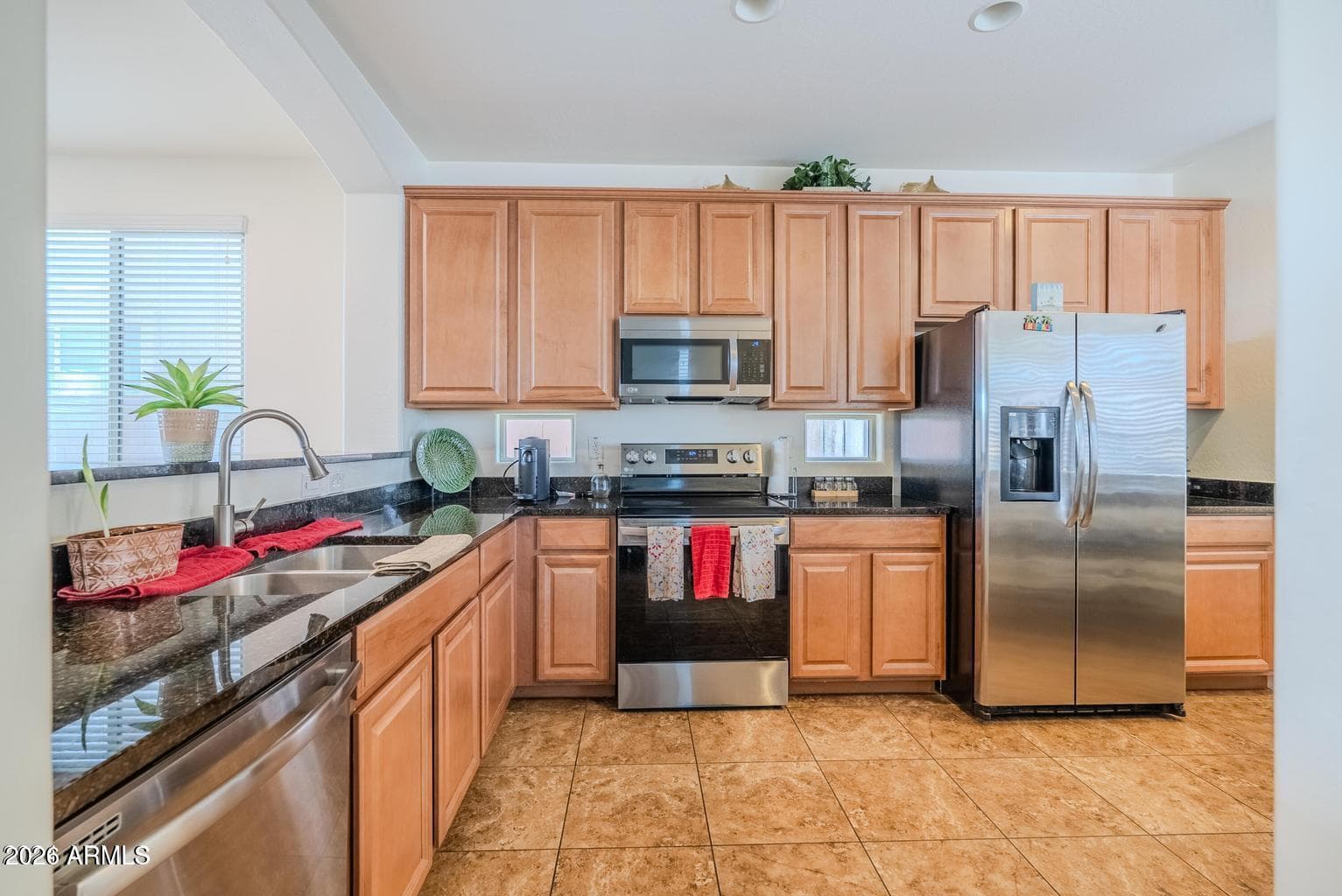 513 N 119TH Drive, Avondale, AZ 85323 — photo 8 of 16
