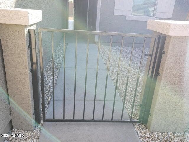 3703 S 63RD Drive, Phoenix, AZ 85043 — photo 9 of 62