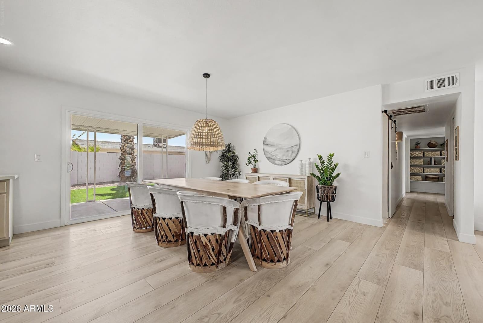 4819 W SUNNYSIDE Avenue, Glendale, AZ 85304 — photo 5 of 24
