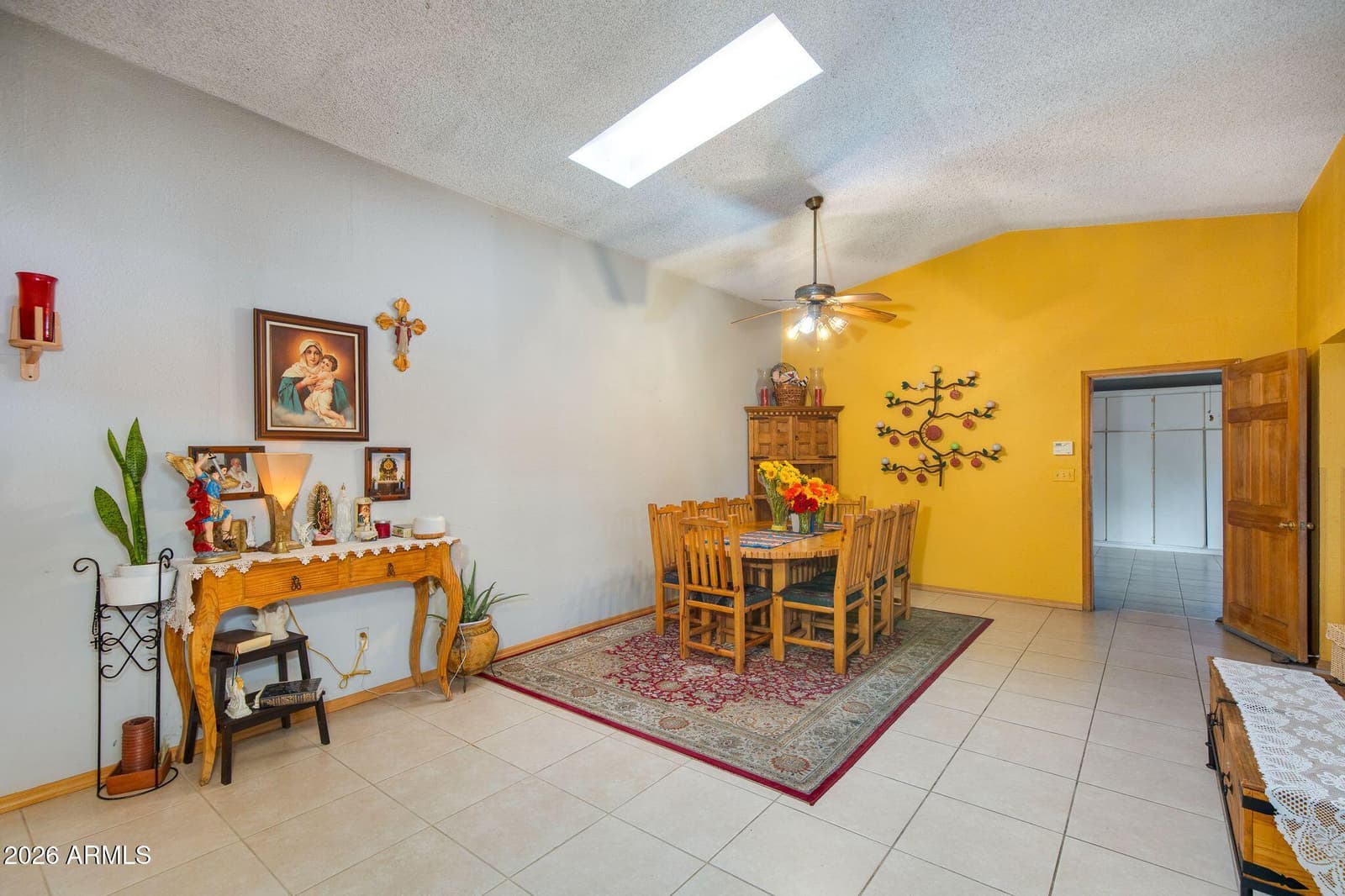 2240 E Whitton Avenue, Phoenix, AZ 85016 — photo 7 of 27