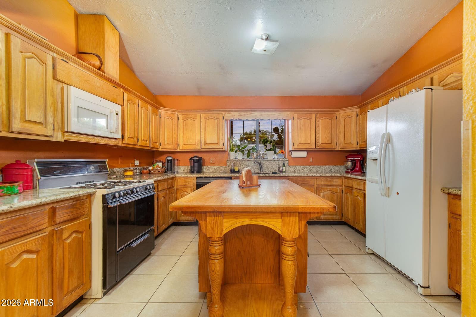 2240 E Whitton Avenue, Phoenix, AZ 85016 — photo 9 of 27