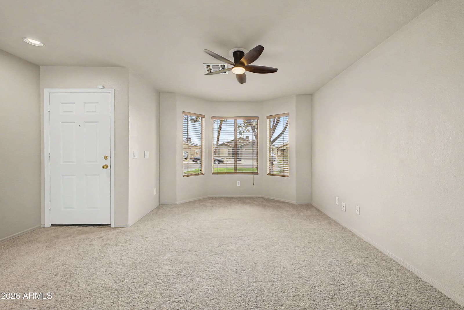 1368 W 18TH Avenue, Apache Junction, AZ 85120 — photo 11 of 41