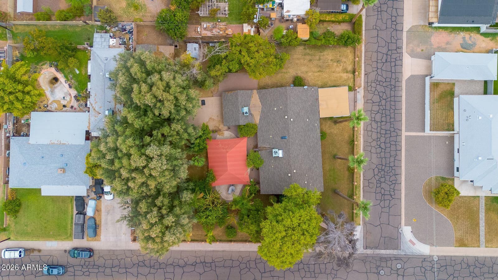 2240 E Whitton Avenue, Phoenix, AZ 85016 — photo 4 of 27