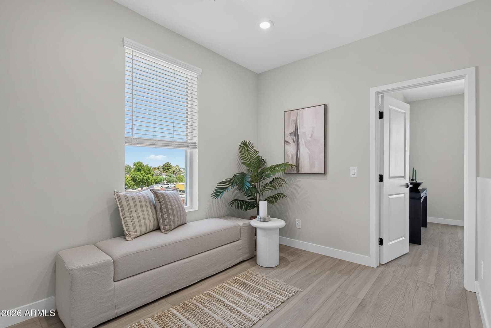 2601 E CLARENDON Avenue 18, Phoenix, AZ 85016 — photo 19 of 39
