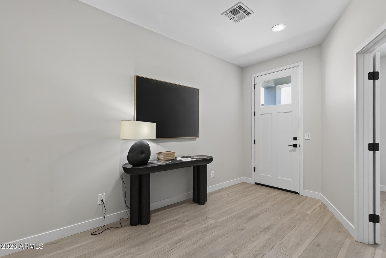2601 E CLARENDON Avenue 18, Phoenix, AZ 85016 — photo 31 of 39