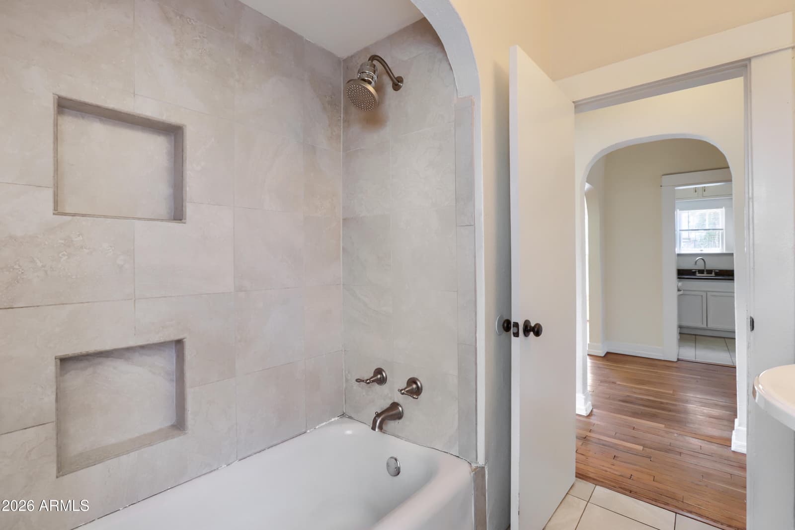 2042 N 12TH Street, Phoenix, AZ 85006 — photo 14 of 22