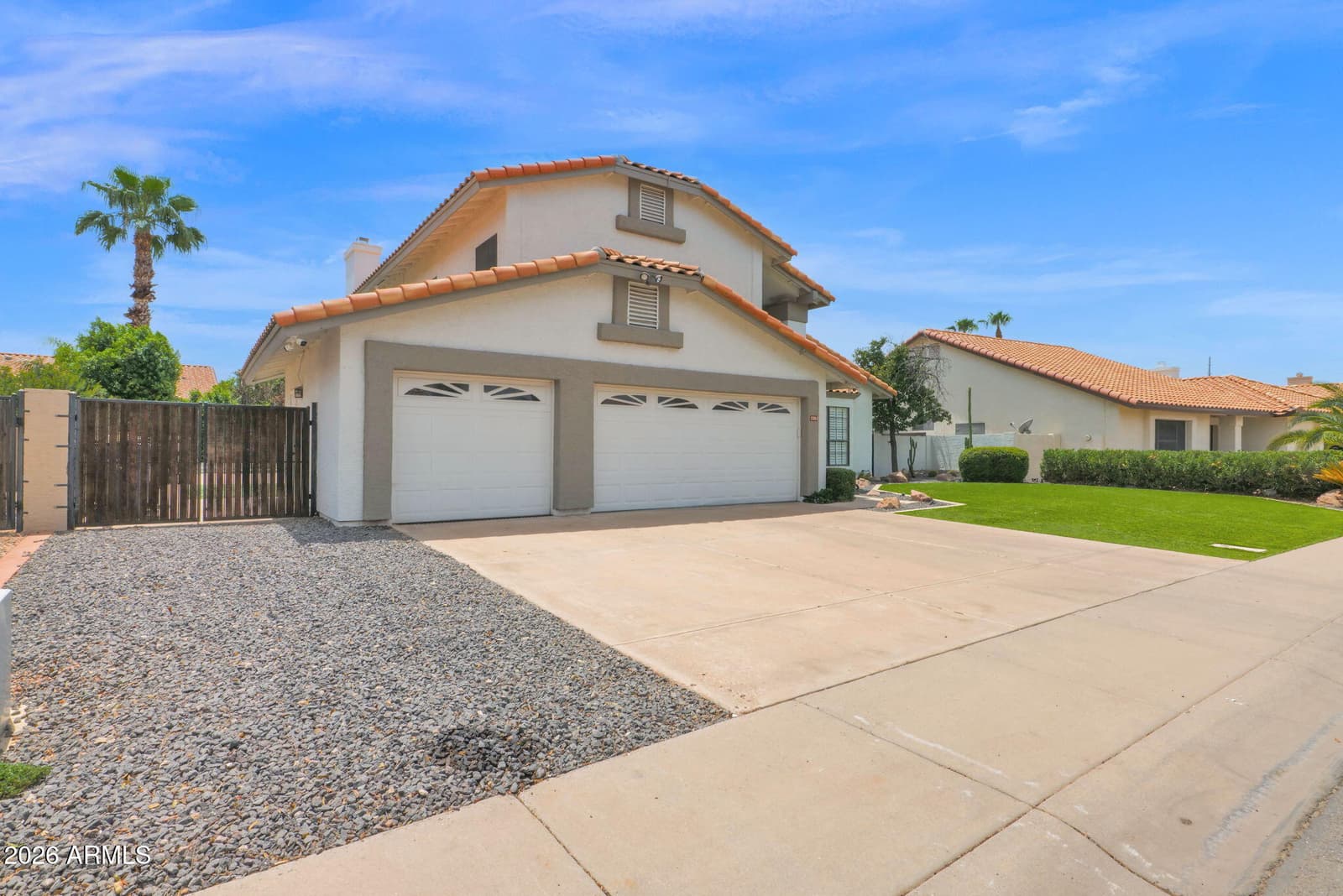 1501 W ANTIQUA Drive, Gilbert, AZ 85233 — photo 3 of 62