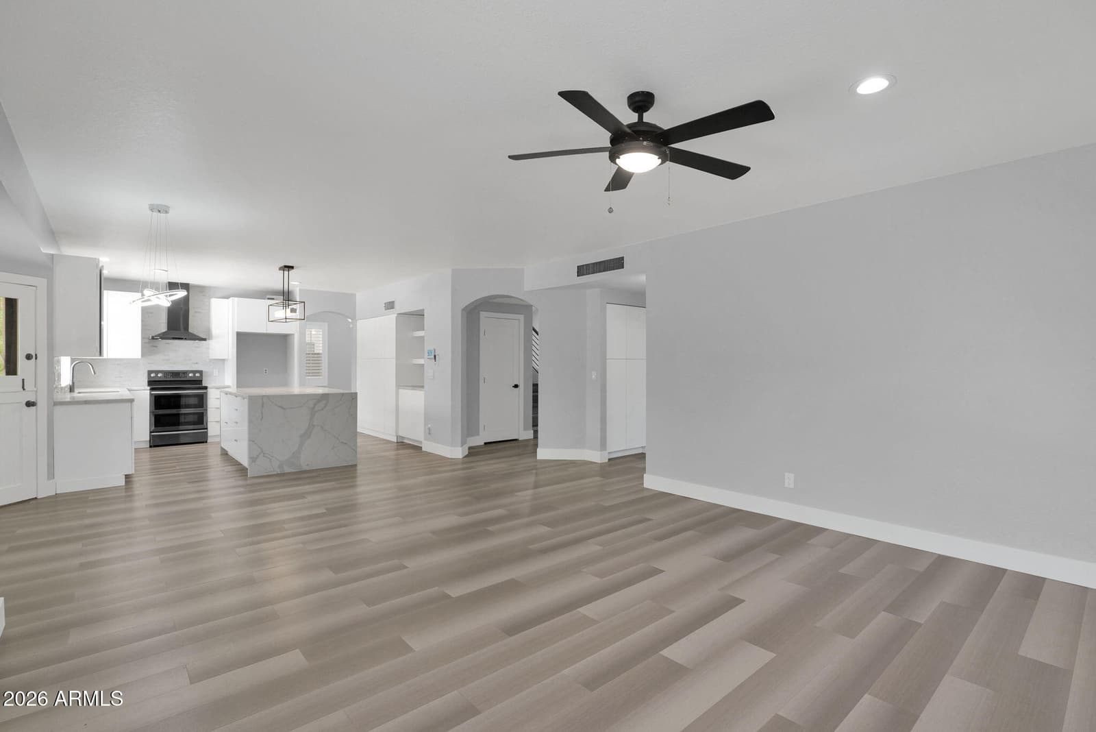 1501 W ANTIQUA Drive, Gilbert, AZ 85233 — photo 12 of 62