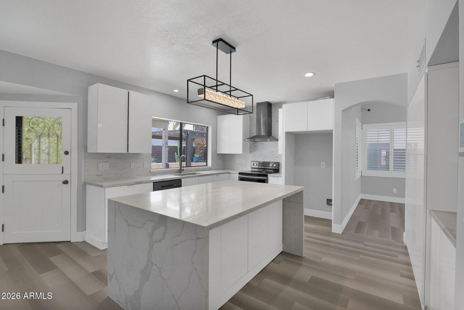1501 W ANTIQUA Drive, Gilbert, AZ 85233 — photo 15 of 62