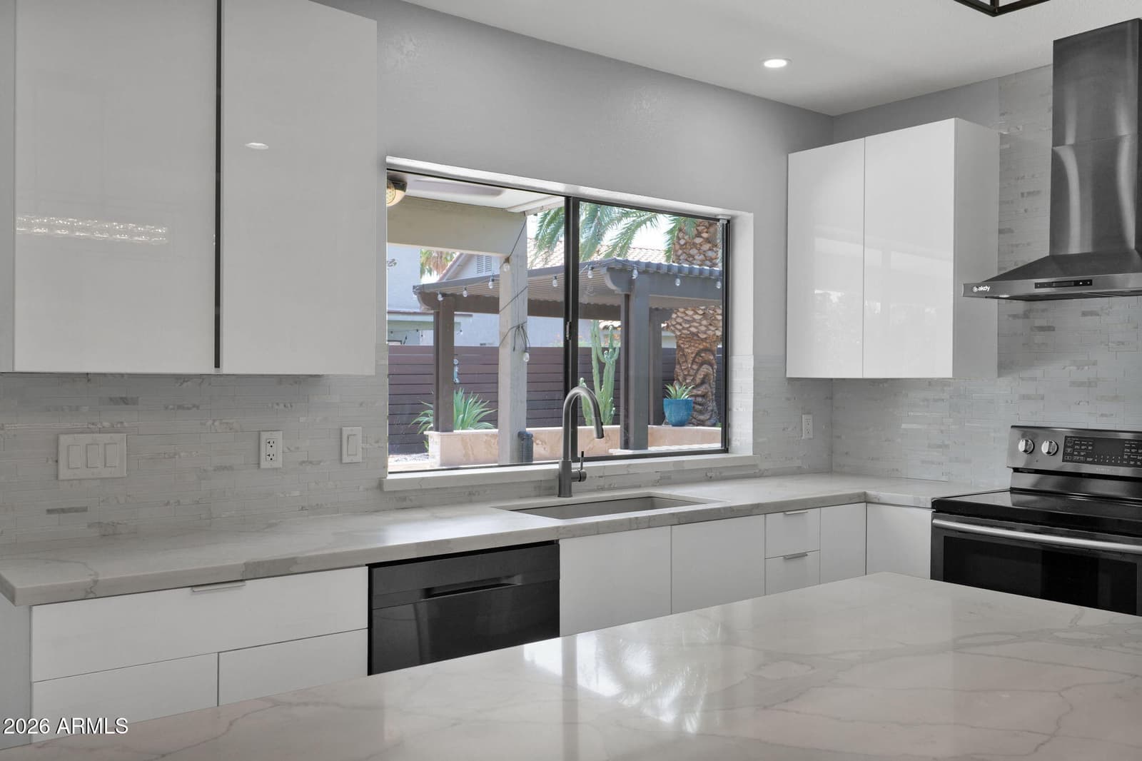 1501 W ANTIQUA Drive, Gilbert, AZ 85233 — photo 16 of 62