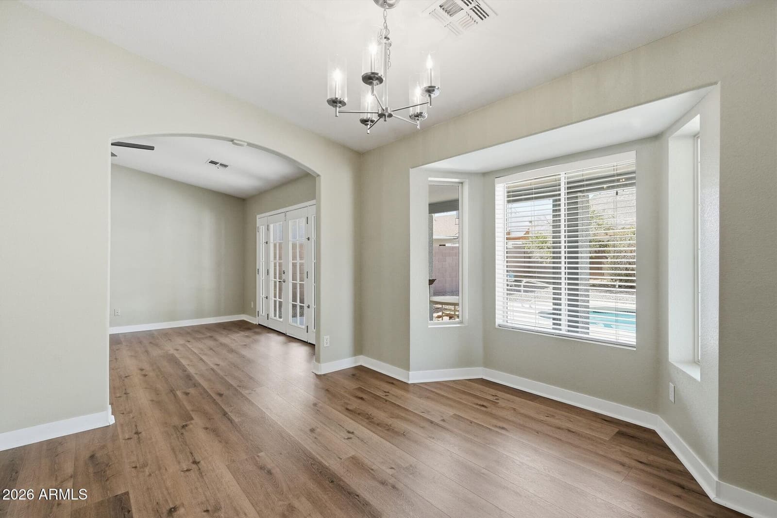 3256 E ROSEMONTE Drive, Phoenix, AZ 85050 — photo 9 of 38