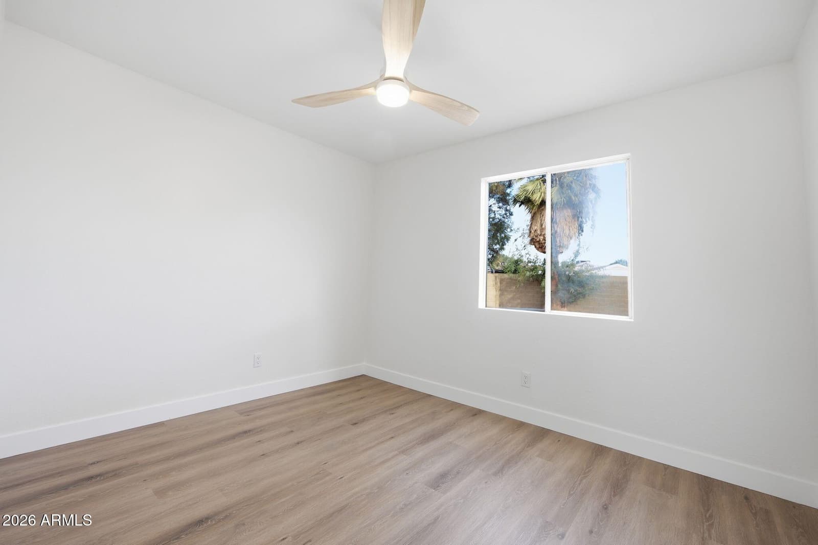 4509 W TOPEKA Drive, Glendale, AZ 85308 — photo 13 of 24