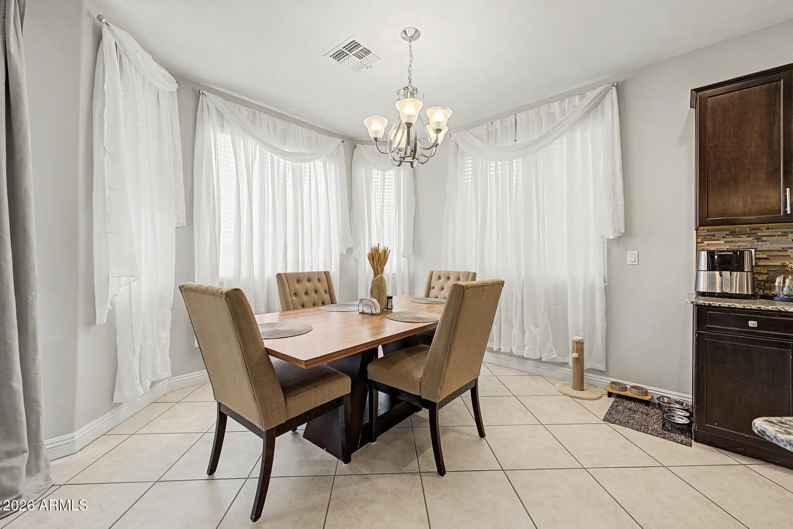18461 N RAVELLO Road N, Maricopa, AZ 85138 — photo 6 of 36