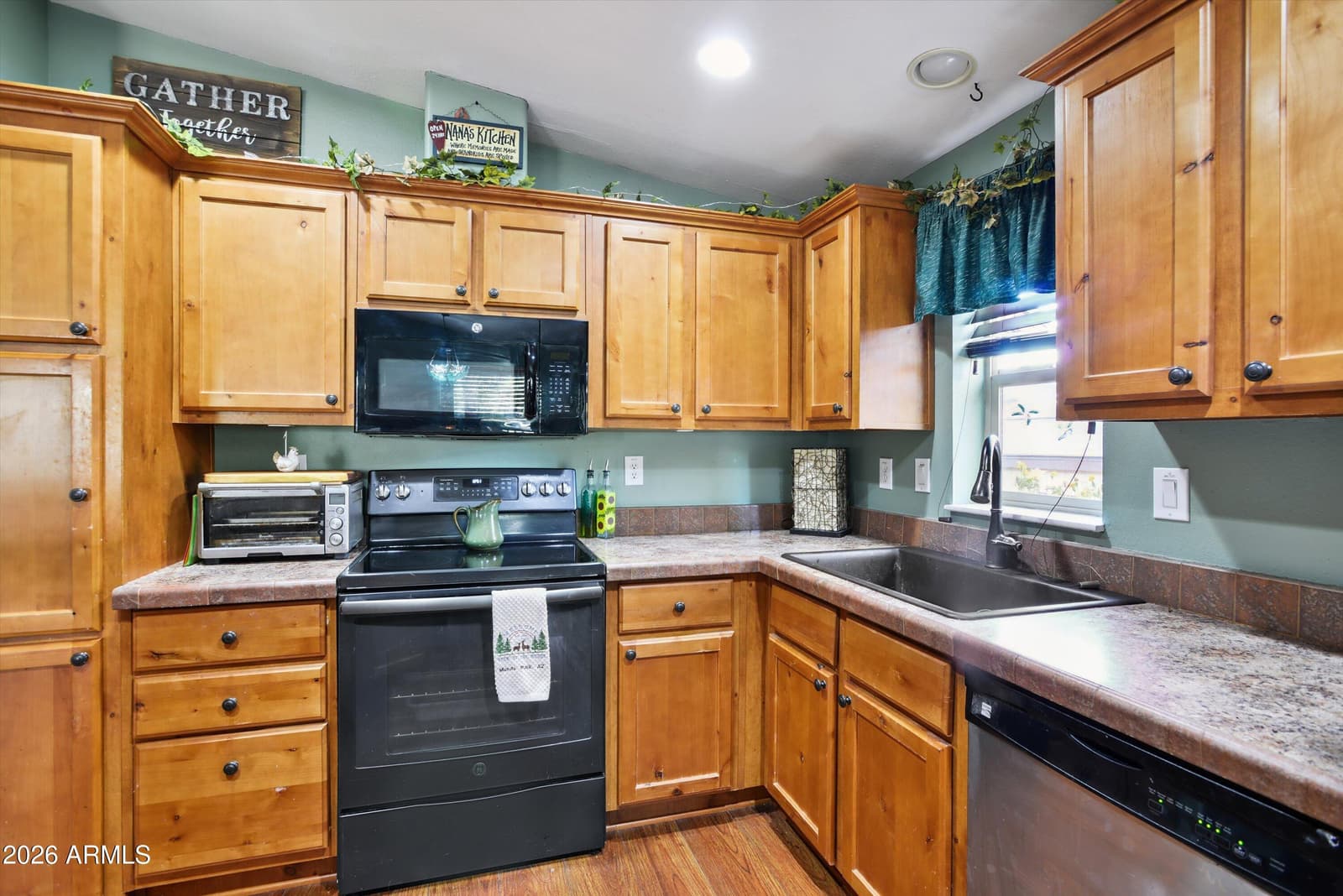 1220 E CARIBOU Road, Munds Park, AZ 86017 — photo 5 of 44