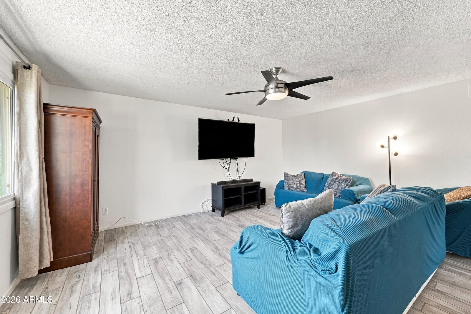604 E DUNBAR Drive, Tempe, AZ 85282 — photo 15 of 29