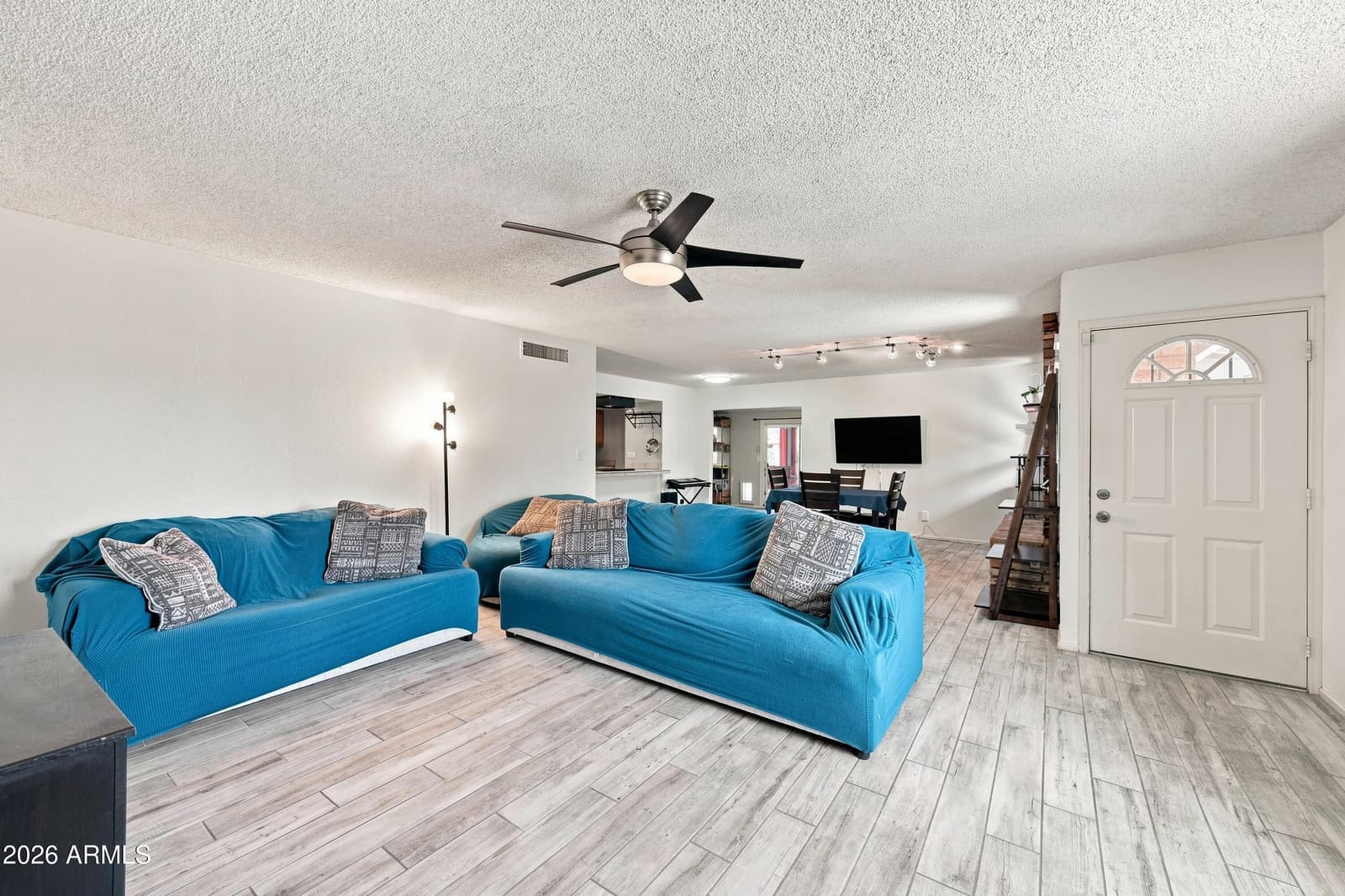 604 E DUNBAR Drive, Tempe, AZ 85282 — photo 18 of 29